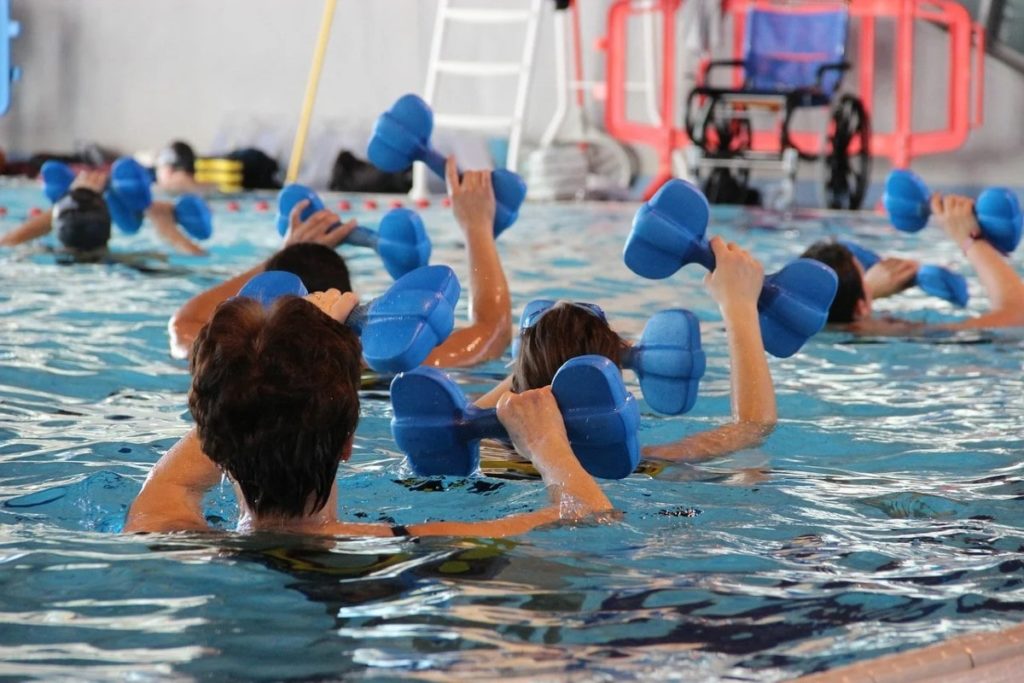 esercizi-in-piscina-donne-in-gravidanza